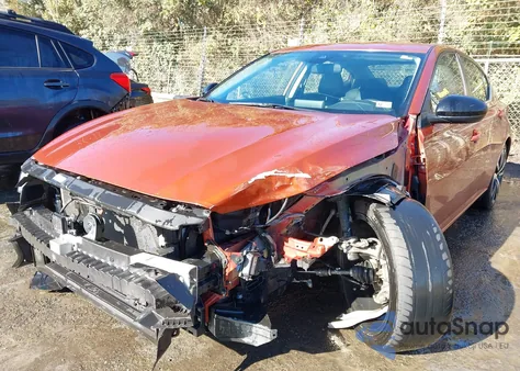 2022 Nissan Altima Sr Fwd z USA, uszkodzony, nr VIN 1N4BL4CV2NN311069